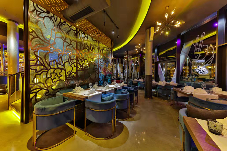 Ommia Restaurant & Event Bar3