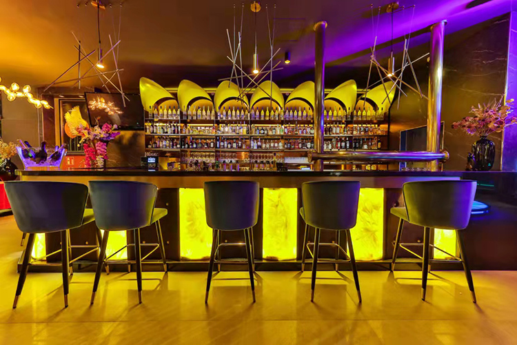 Ommia Restaurant & Event Bar5