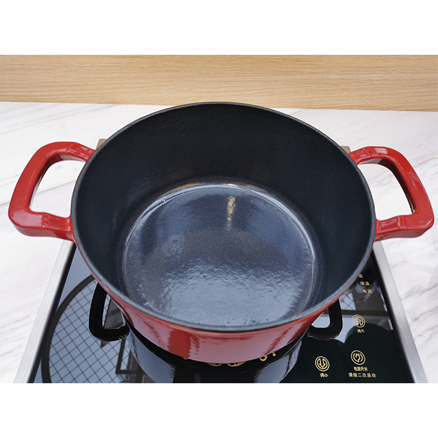 Dutch Oven Red