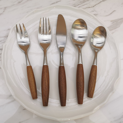 5 piraso ng kahoy na hawakan ang flatware