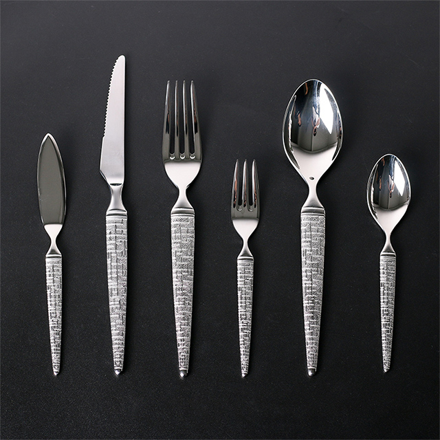 6 Piece Classic Flatware