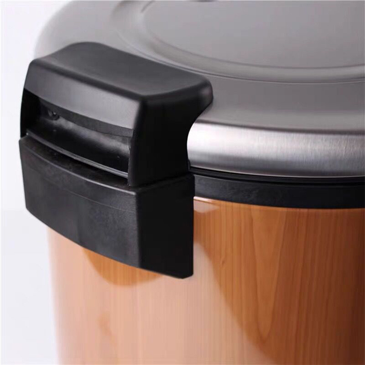 Rice Warmer with Woodgrain Finish