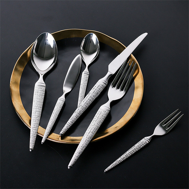 6 Piece Classic Flatware