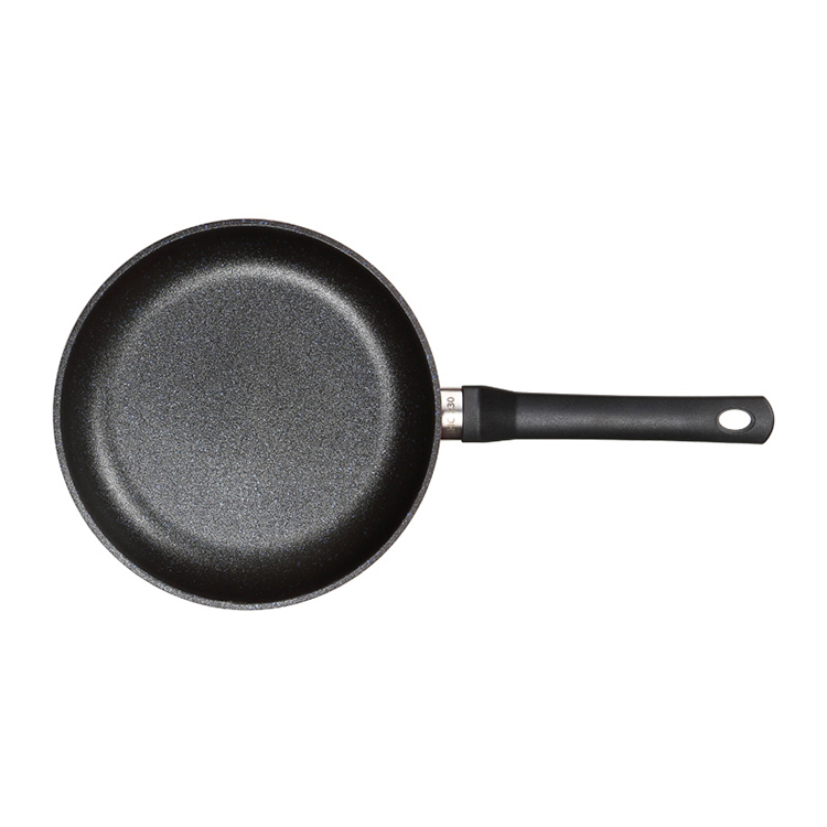 Saute Pan with Lid Red