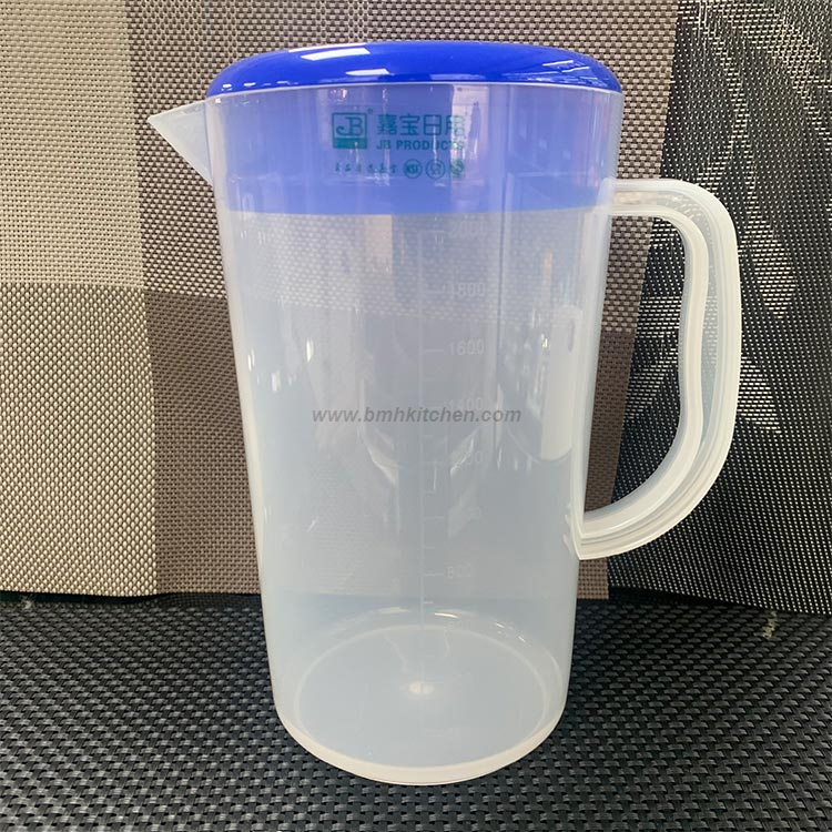Plastic Graduated Measuring Cup