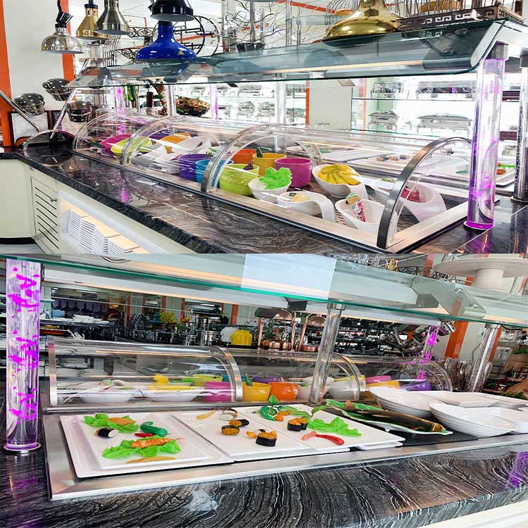 restaurant-buffet-serving-table