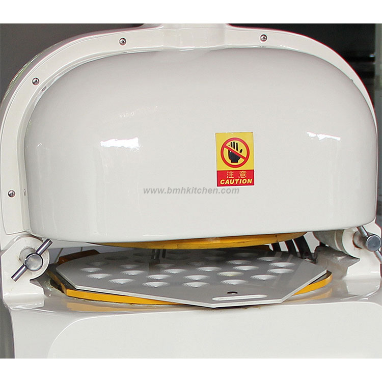 Dough Dividing and Rounding Machine