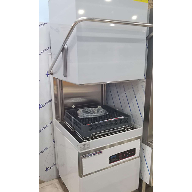 Hood Type Commercial Dishwasher