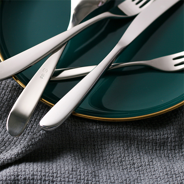12 piraso ng cutlery set
